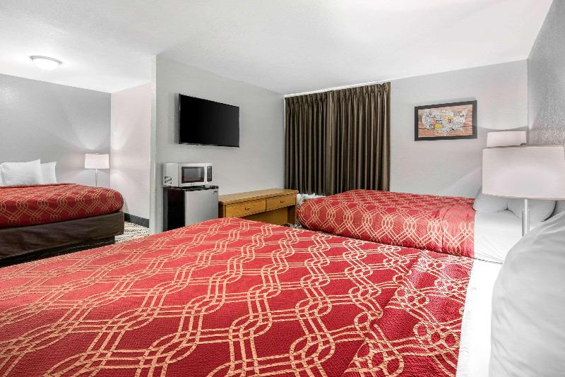 Econo Lodge Shelbyville image