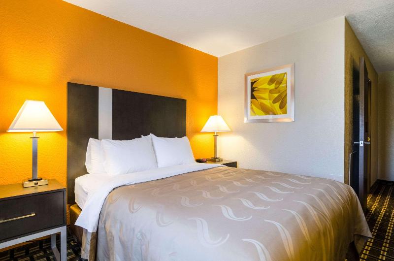 Quality Inn image