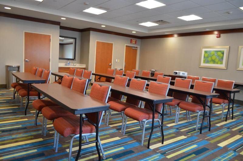 Comfort Suites Bossier City - Shreveport East image