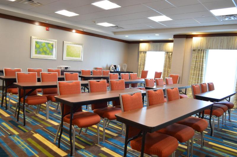 Comfort Suites Bossier City - Shreveport East image