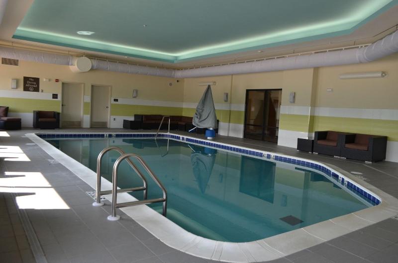 Comfort Suites Bossier City - Shreveport East image