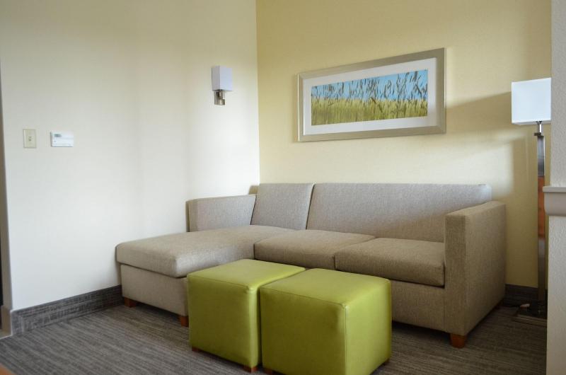 Comfort Suites Bossier City - Shreveport East image