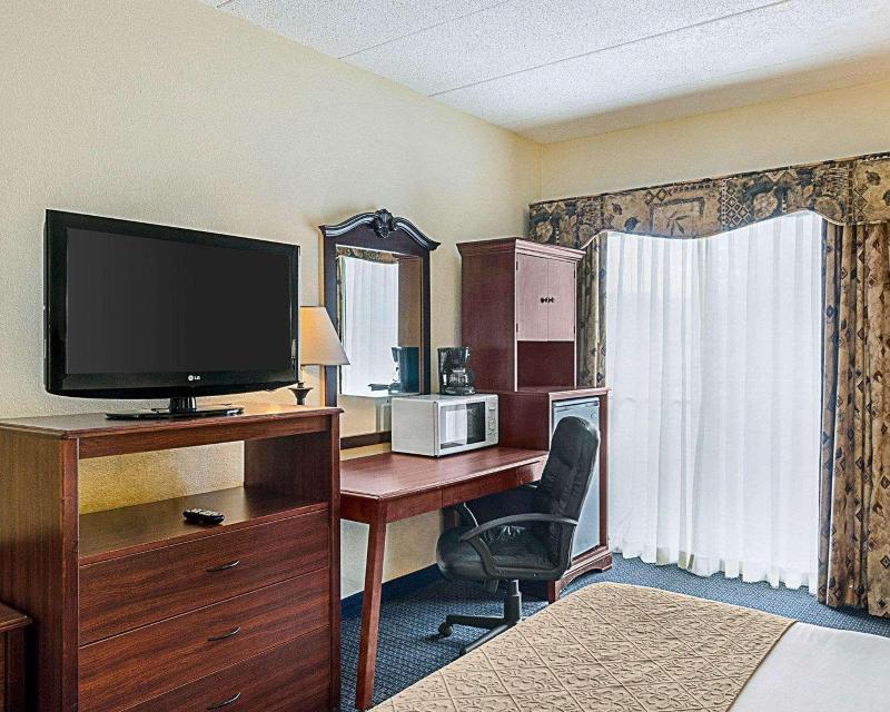 Bed room