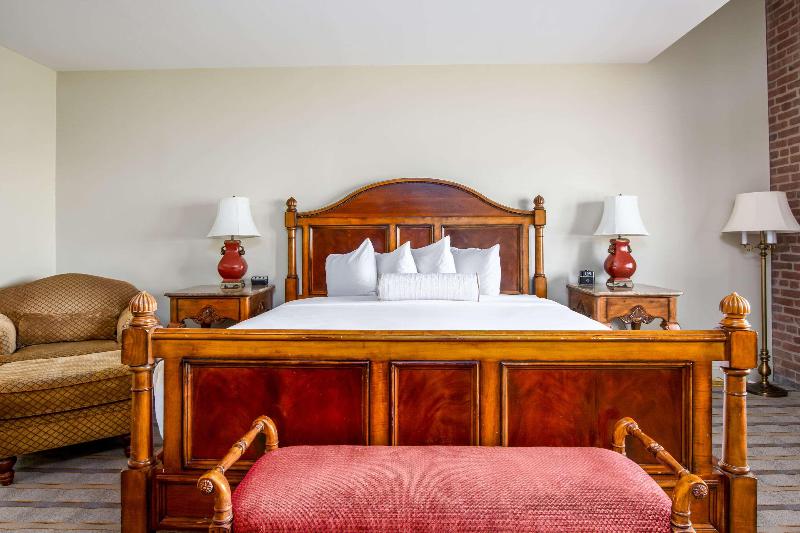 The Inn At Henderson'S Wharf, An Ascend Hotel Coll image
