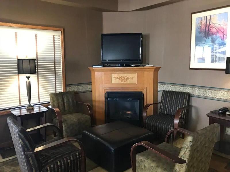 Norwood Inn & Suites Eagan
