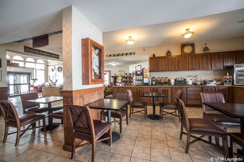 Comfort Inn Warrensburg Station image