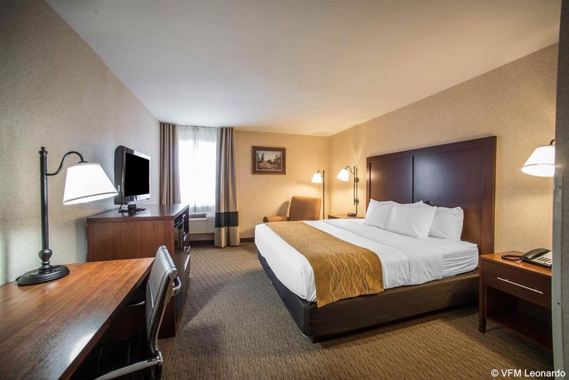 Comfort Inn Warrensburg Station image