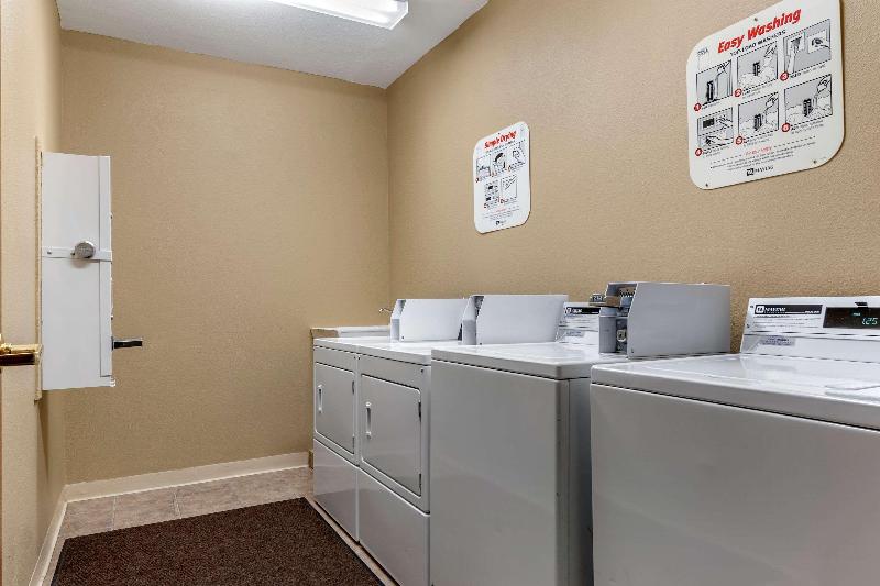 Comfort Inn Warrensburg Station image