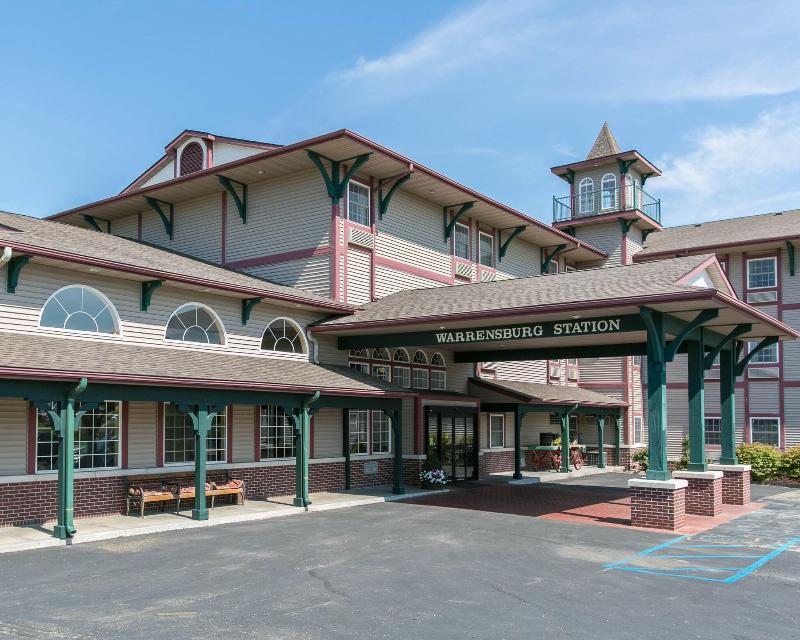Comfort Inn Warrensburg Station image
