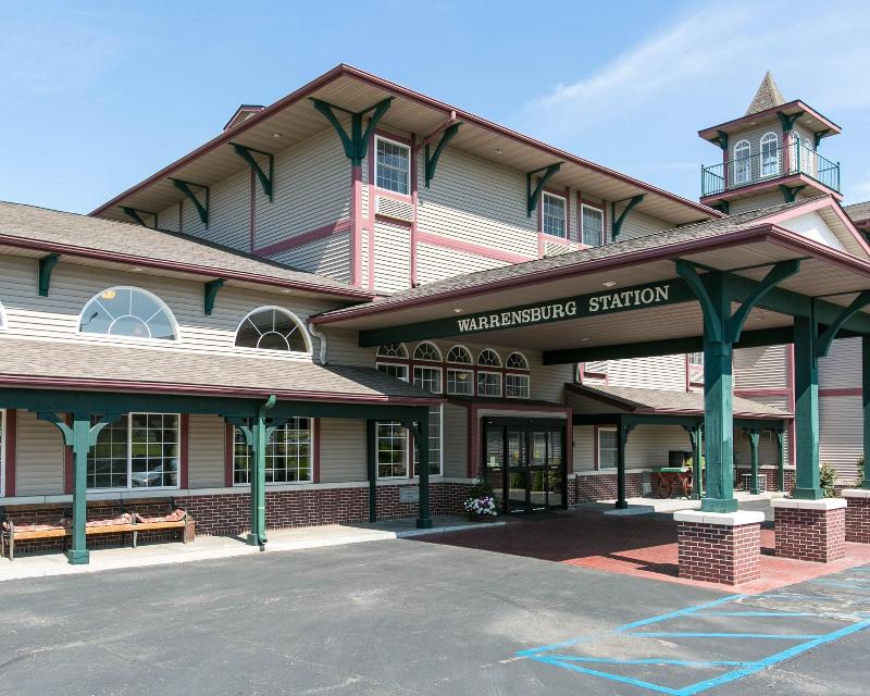 Comfort Inn Warrensburg Station image