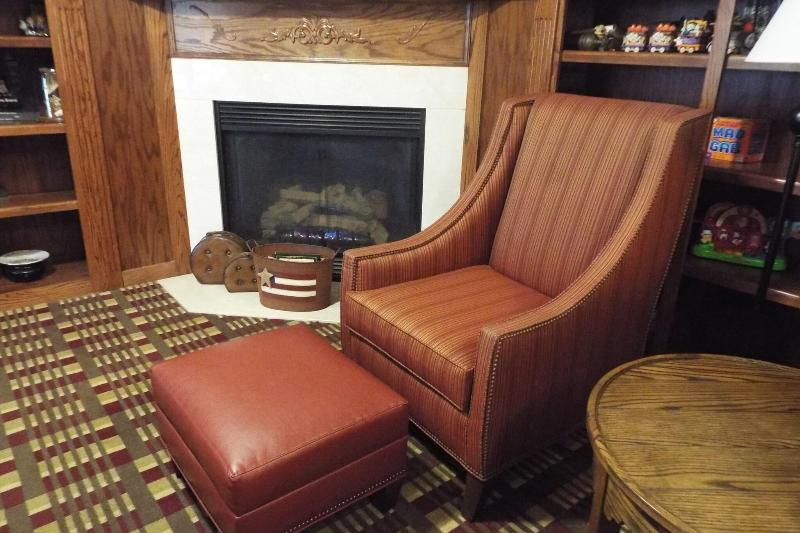 Comfort Inn Warrensburg Station image