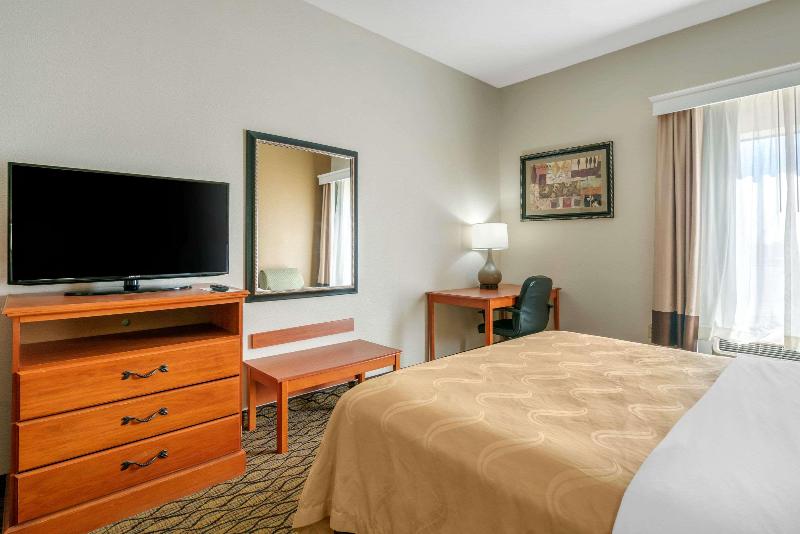 Quality Inn & Suites Jefferson City image