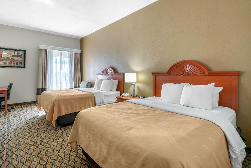 Quality Inn & Suites Jefferson City image