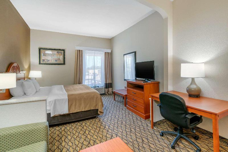 Quality Inn & Suites Jefferson City image