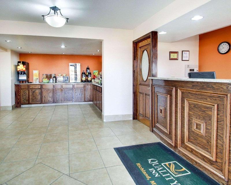 Quality Inn Richland image