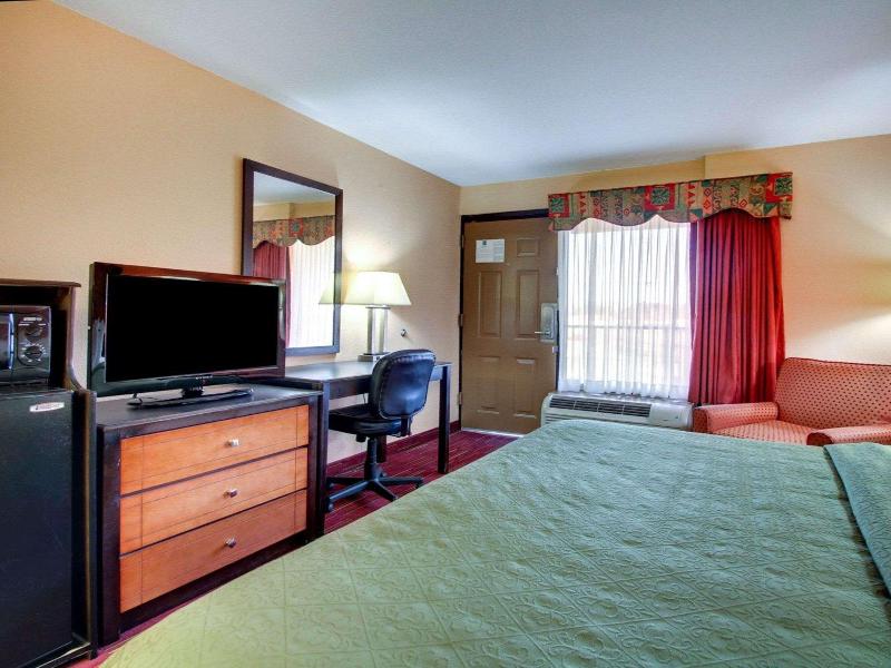 Quality Inn Richland image