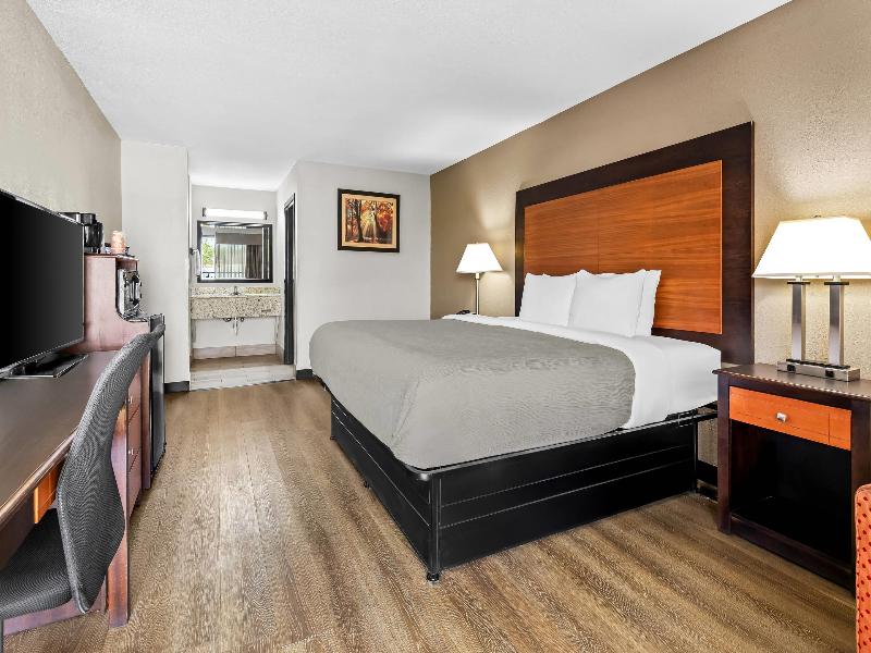 Quality Inn Richland image