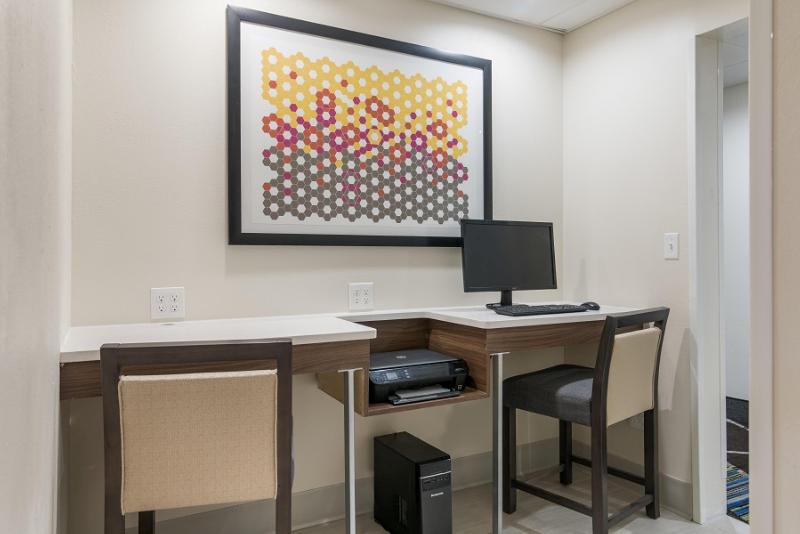 Holiday inn Express Plymouth image