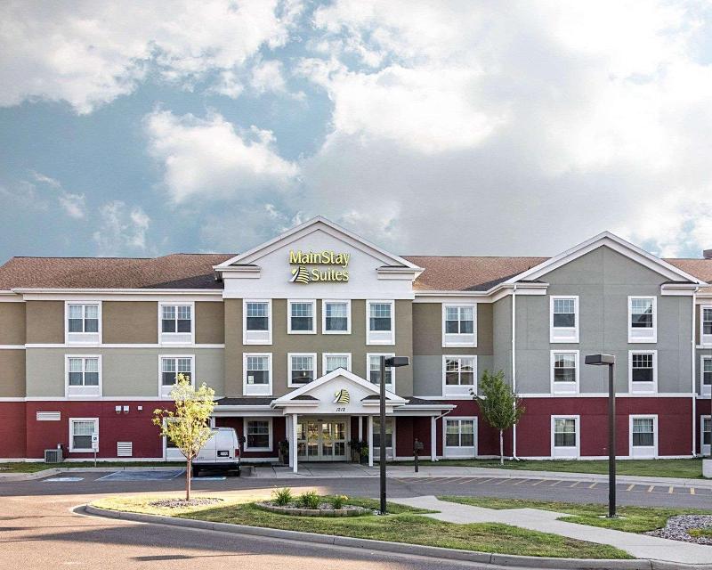 MainStay Suites Minot Area image