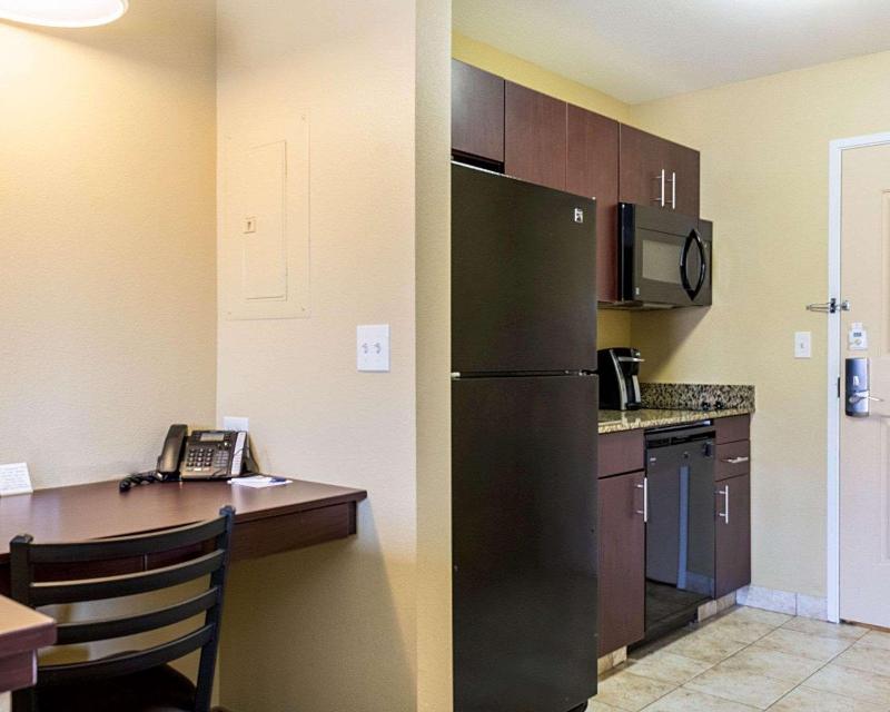 MainStay Suites Minot Area image