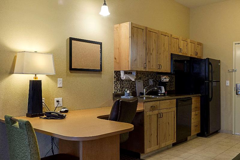 Mainstay Suites Williston image