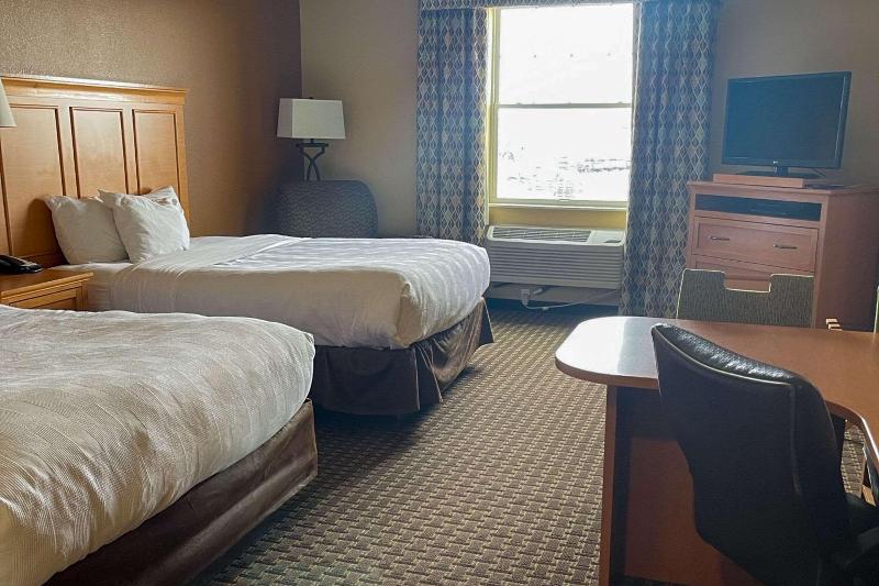 Mainstay Suites Williston image