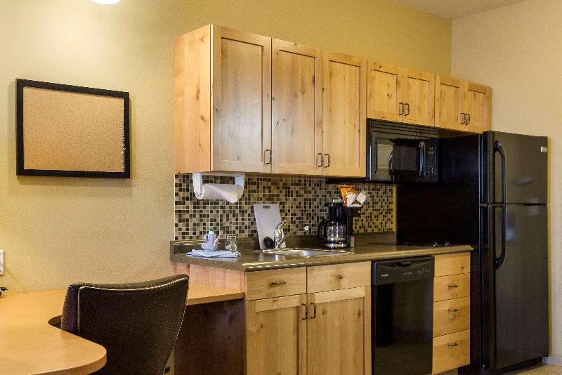 Mainstay Suites Williston image