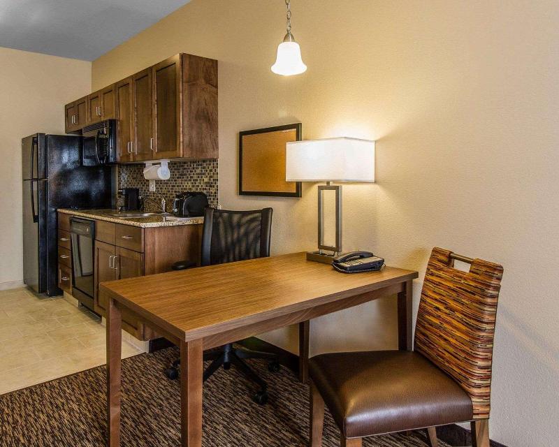 Mainstay Suites Event Center image