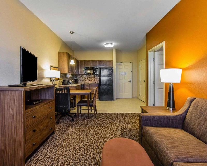 Mainstay Suites Event Center image