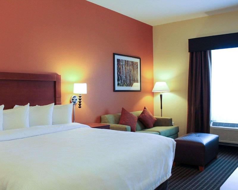 MainStay Suites Tioga image