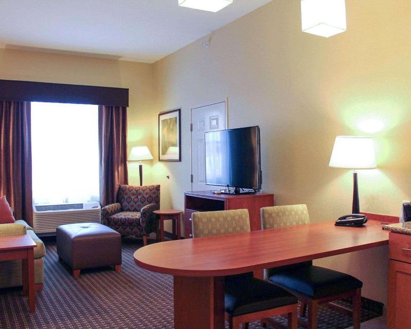 MainStay Suites Tioga image
