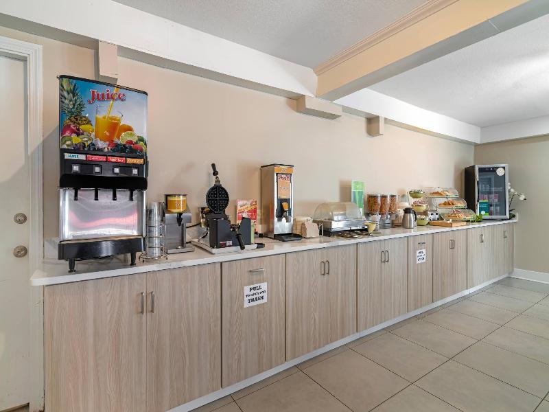 Quality Inn North Conway image