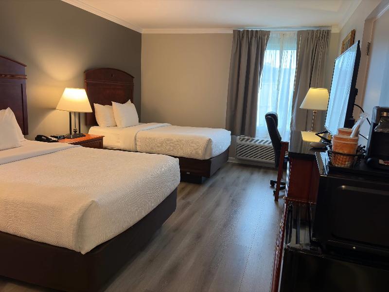 Quality Inn Edison - New Brunswick image