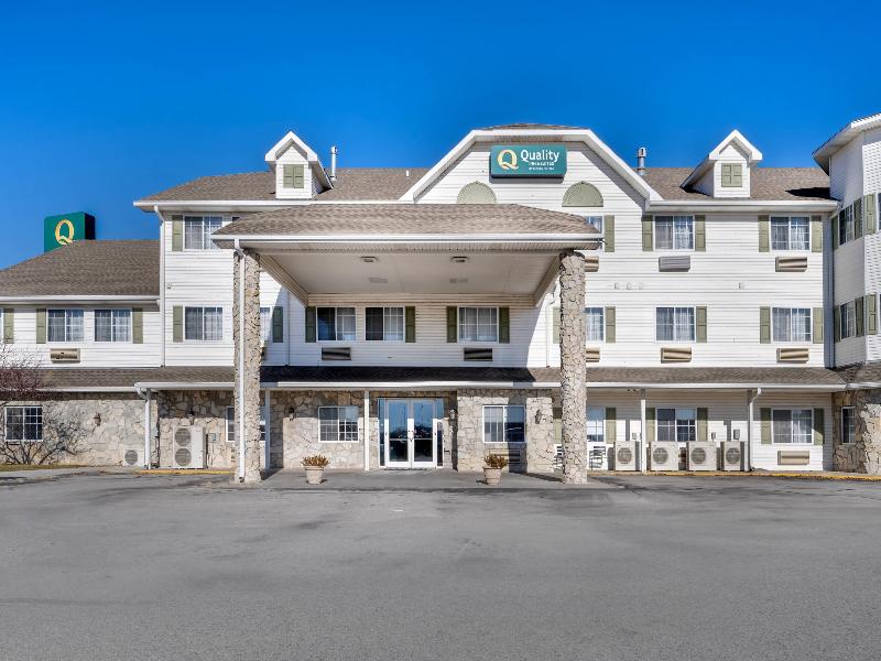 Quality Inn & Suites Lincoln Municipal Airport