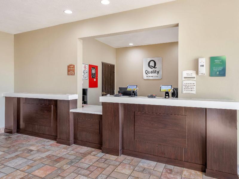 Quality Inn & Suites Lincoln Municipal Airport