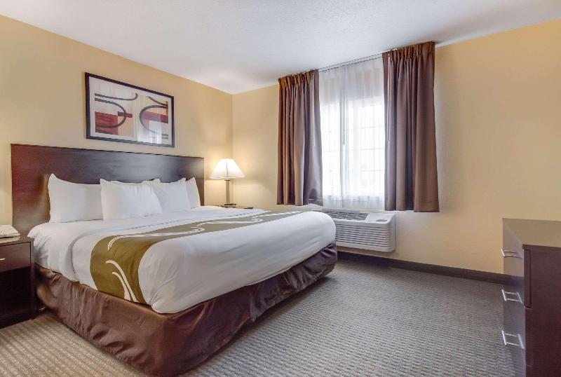 Quality Inn & Suites Lincoln Municipal Airport image