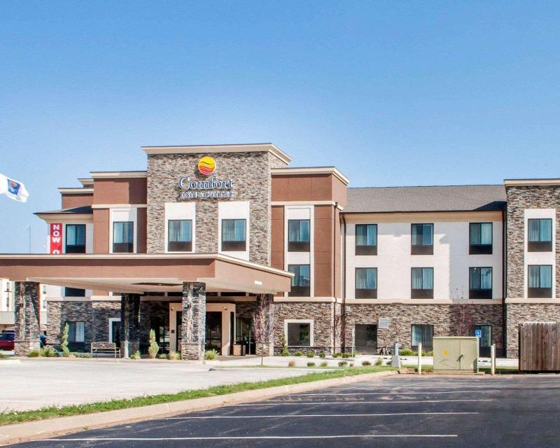 Comfort Inn & Suites Woodward image