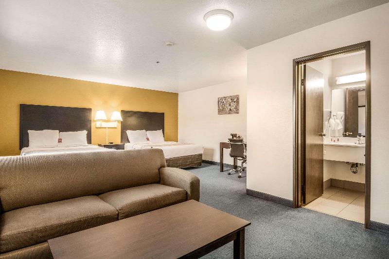 Econo Lodge Corvallis Near University image