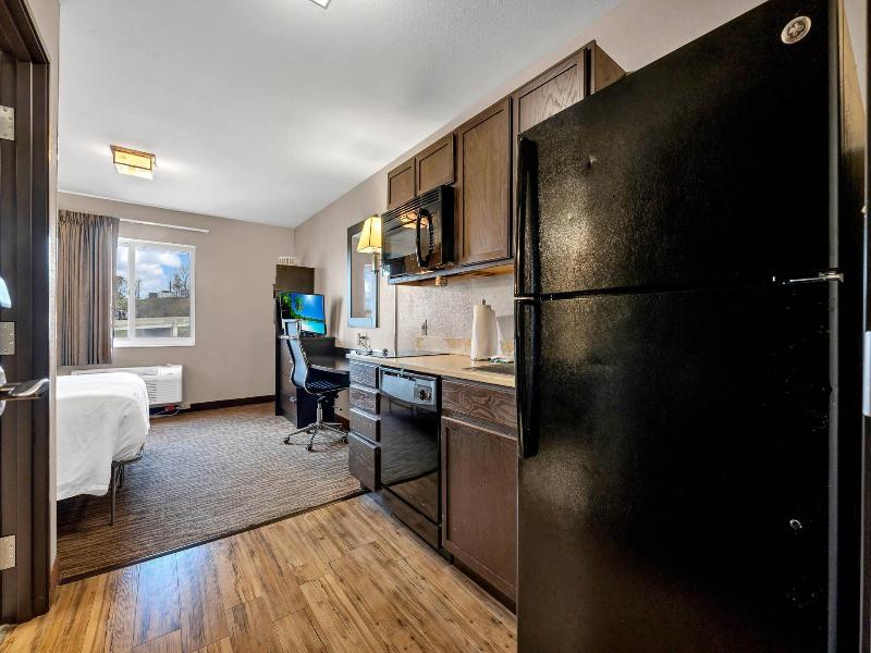Suburban Extended Stay Hotel Washington Area image