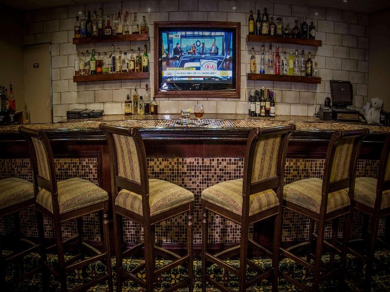 Salvatore's Garden Place Hotel image