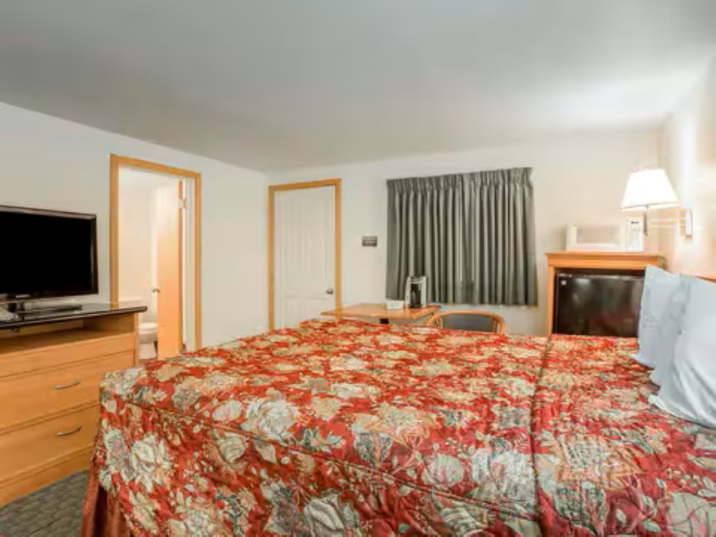 Rodeway Inn Newport Beach Oregon image