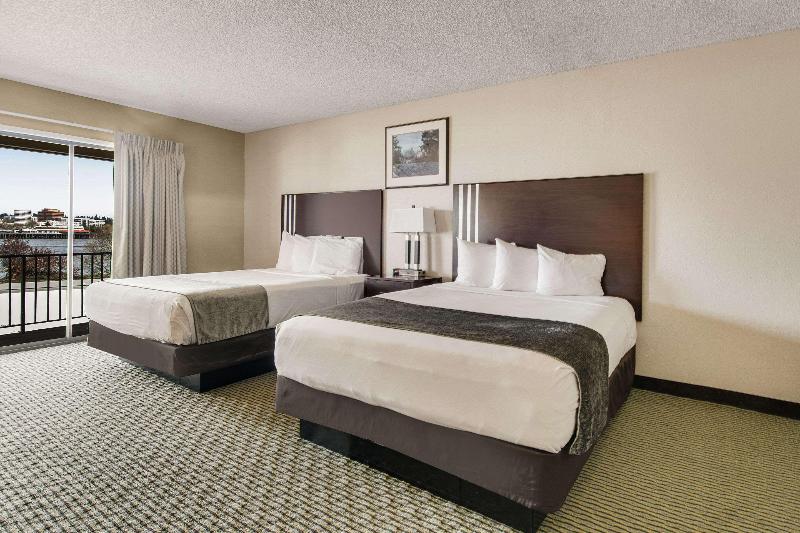 Rodeway Inn & Suites Portland - Jantzen Beach image