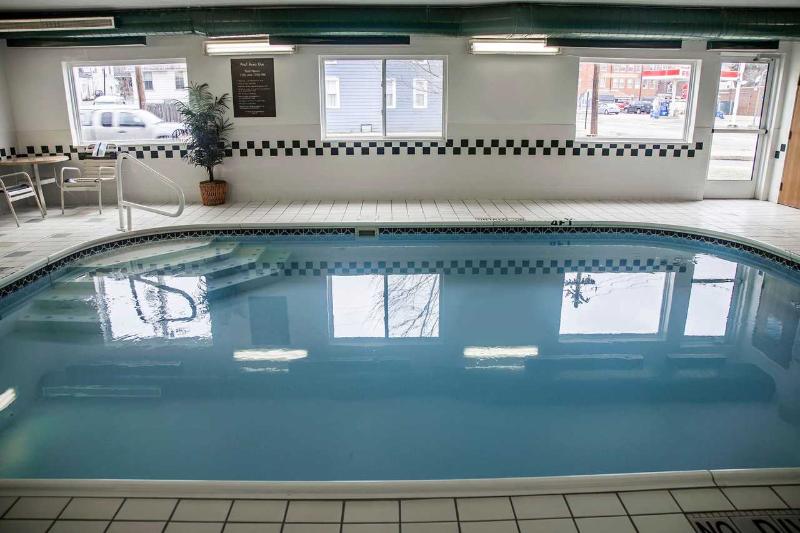 Quality Inn & Suites Bradford image