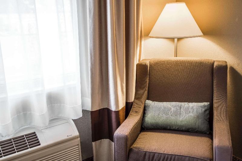 Quality Inn & Suites Bradford image