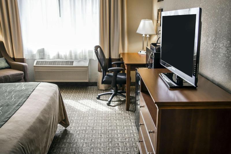 Quality Inn & Suites Bradford image