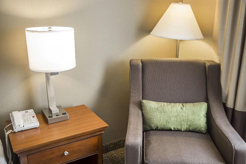 Quality Inn & Suites Bradford image