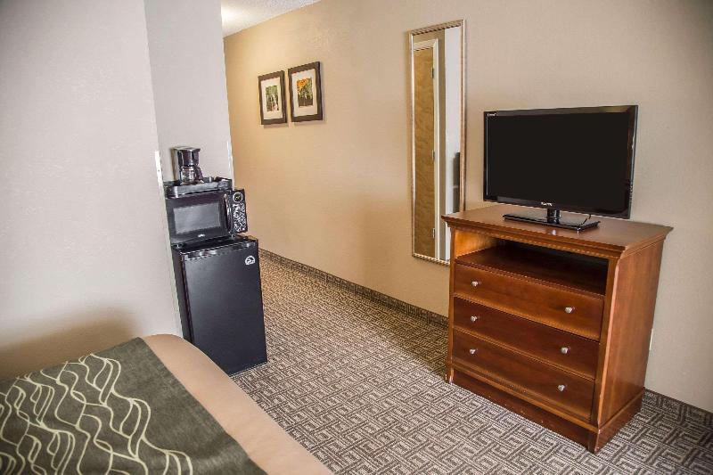 Quality Inn & Suites Bradford image