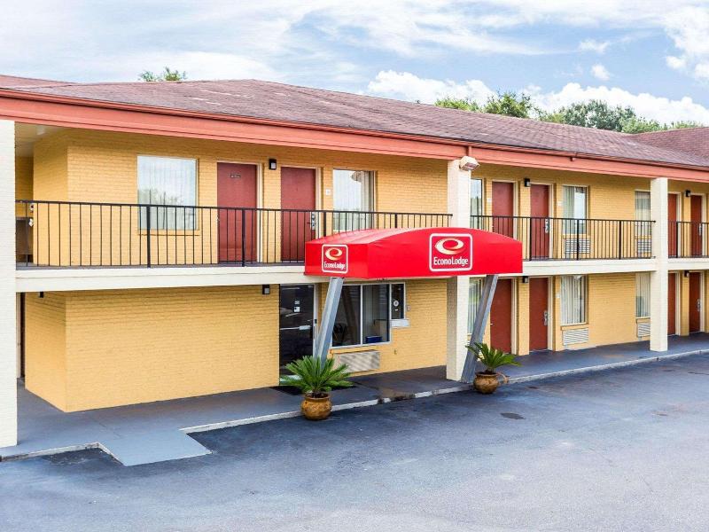 Econo Lodge Coliseum image