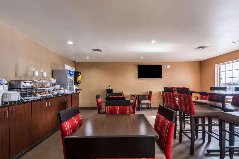Comfort Inn & Suites Dayton North image