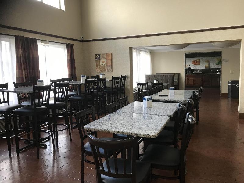 Quality Inn & Suites Middletown - Franklin image